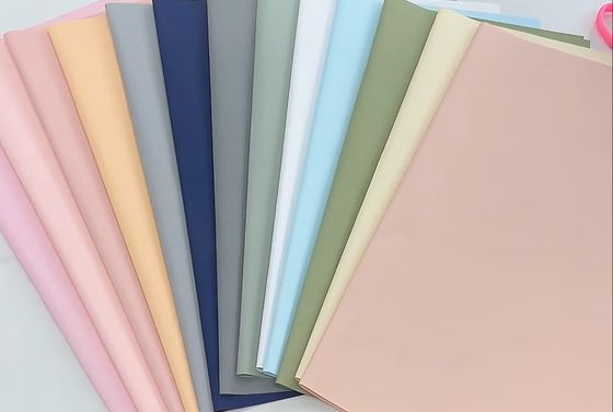 Beli 2024 Sinowrap Fashion Designs Kertas Bunga Plastik Opaque Korea Tepat Untuk Toko Bunga pembuatan online