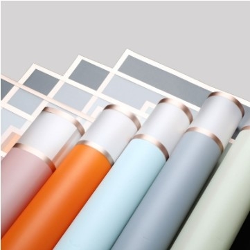 Beli Lizhiran Rose Gold Edge Space Jelly Film Wrapping Paper Simple Border Waterproof Translucent Matte Bouquet Paper Grosir pembuatan online