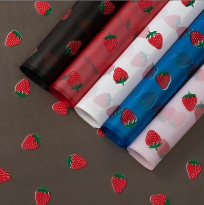 Beli Grosir kertas pembungkus bunga tahan air yang disikat stroberi, kemasan seni bunga, bahan kertas bunga semi-transparan online manufacture