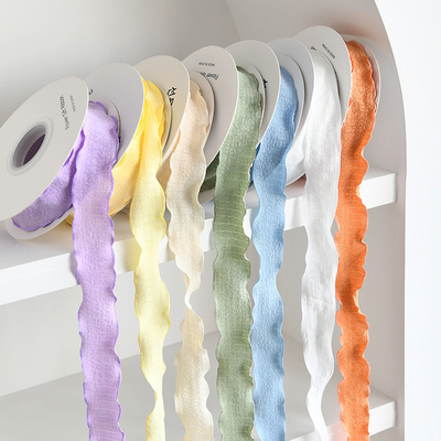 Harga yang bagus 2.5cm benang gelombang pleated pita bunga ikan ekor benang bungkus bunga pita salju benang chiffon pita pita on line
