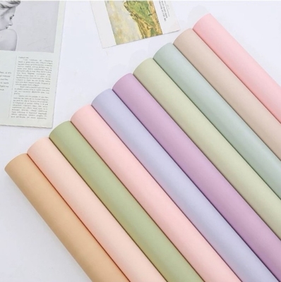 Beli Kertas bungkus bunga berwarna padat gaya Korea, karangan bunga cinta pertama tahan air, kertas Ouya tebal berwarna tunggal bahan bungkus bunga seni online manufacture