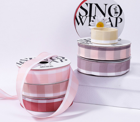 Beli Tawaran Khusus 2.6CM Produk Baru Grid Ribbon Ribbon Aksesoris Ribbon Dekoratif Kotak Hadiah Ribbon Baking Bungkus Bungkus online manufacture