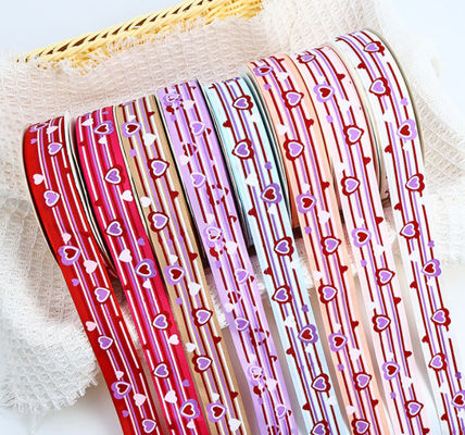 Beli Ribbed Cinta Ribbon Kue Kotak Bunga Bunga Berwarna Pembungkusan Hadiah Penghias Pernikahan Kotak Permen Ribbon Berwarna pembuatan online