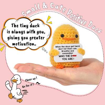 Beli Mainan Hewan Boneka Bebek Rajutan Buatan Tangan Hadiah Ulang Tahun Inspirasional untuk Wanita Lulusan Perguruan Tinggi Katun PP Positif pembuatan online