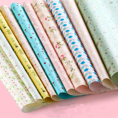 Harga yang bagus 52cm*72cm Gift Wrap Paper Roll OEM/ODM Paket Lembar Pengemasan on line