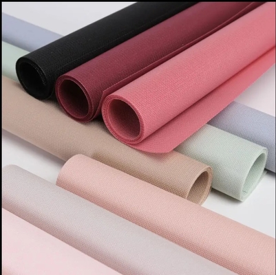 Harga yang bagus 70-80gm PP Plastik Film Bunga Buket Wrapping Paper dengan Solid Color Printing on line