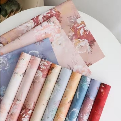 Harga yang bagus Kertas bungkus bunga gaya Korea dengan pola lukisan minyak mawar vintage 58 * 58cm Pulp campuran on line