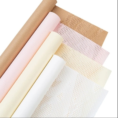 Harga yang bagus 18 Warna Kraft Paper Wrap Roll untuk Bunga Paket Aksesoris Hadiah Pindah Pengiriman Kemasan Honeycomb on line