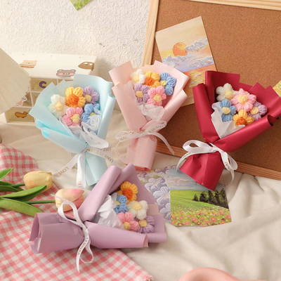 Harga yang bagus Handmade Puff Stitch Mini Knit Bouquet Cute Yarn Flower Gift untuk Ulang Tahun/Hari Valentine Kekasihnya on line