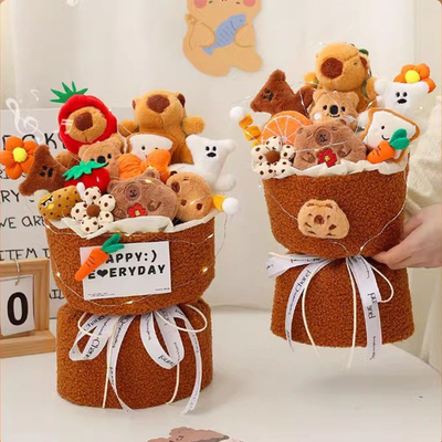 Harga yang bagus Christmas Pawfect Leader Plush Toy Set Capybara Bunga Buket Kawaii Karikatur Hadiah untuk Hari Valentine / Ulang Tahun on line