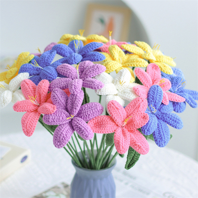 Harga yang bagus Pile rajutan buatan tangan bunga tulip crochet buket floral palsu dekorasi meja untuk Valentine / hadiah varietas bunga tulip on line