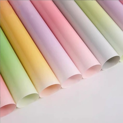 Harga yang bagus Permen berwarna miring, plastik tahan air kaca, kertas bungkus bunga, bahan kemasan buket, persediaan toko bunga, pengiriman langsung pabrik on line