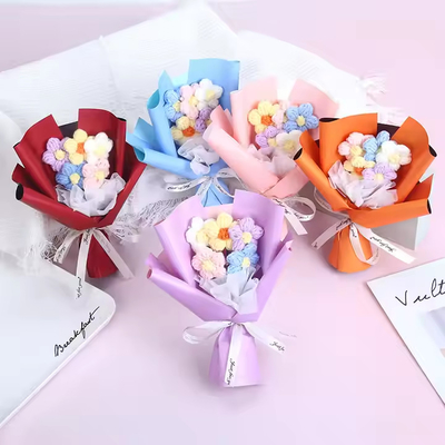 Harga yang bagus Selesai Hari Valentine Ibu Bouquet Crochet Kreatif Bunga buatan Dipaku Puff Bouquet untuk penggunaan bunga on line
