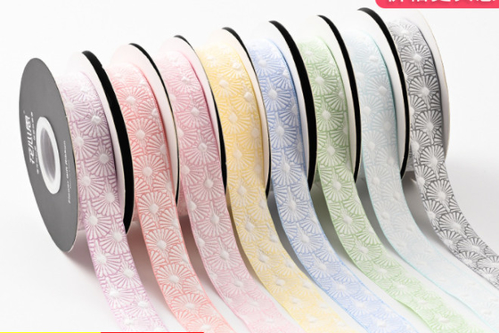 Harga yang bagus Ribbon buket relief baru kain cangkang kecil khusus ribbon bunga bahan kemasan bunga ribbon on line