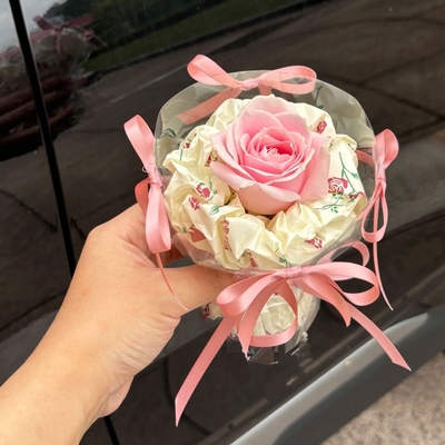 Harga yang bagus Ins warna permen mempesona Anda, karangan bunga kecil buatan, bunga sabun, produk jadi, kejutan asmara, kerajinan, gerai, grosir dan ritel on line