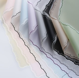 Harga yang bagus Fashionable BOPP Jelly Lace Matte Floral Flower Wrapping Paper Sempurna untuk Membungkus on line