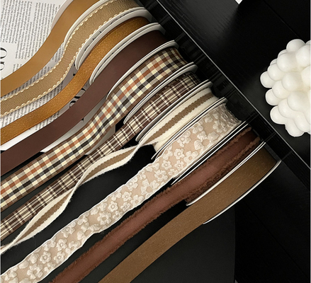 Harga yang bagus Rangkaian Maillard Musim Gugur/Musim Dingin Ribbon Flower Gift Strap Bouquet DIY Ribbon Floral Arrangement Gift Packaging Tape Brown/Customized Colors on line