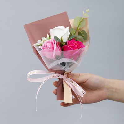 Harga yang bagus Buket mini hari valentine, sabun mawar, bunga abadi, kotak hadiah aromaterapi, DIY hadiah souvenir grosir on line