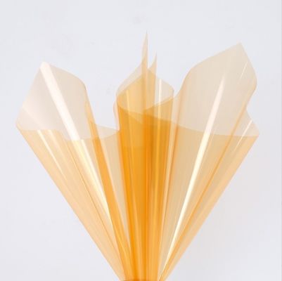 Harga yang bagus Kertas Film Jelly Anti Debu Tebal Berwarna Selofan Semi-transparan untuk Pembungkus Bunga Tahan Air Ukuran 58*58cm on line