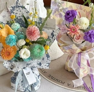 Kertas Seni Bunga Mimpi yang Dapat Disesuaikan Kertas Pengaturan Bunga 57*57cm Banyak Warna