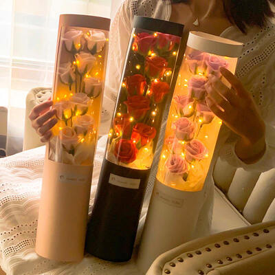 Harga yang bagus Hadiah Hari Valentine yang Baru Datang Bunga Sabun Mawar Realistis Ambil Ember Hadiah Ulang Tahun Dengan Lampu LED 9-Stem Sabun Mawar Buket on line