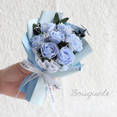 Harga yang bagus Grosir Handmade Rose Sabun Bunga Kotak Hadiah Buket Dengan Star String Lampu Ramah Lingkungan buatan Sabun Rose Untuk Hari Ibu Ulang Tahun Hadiah Liburan on line