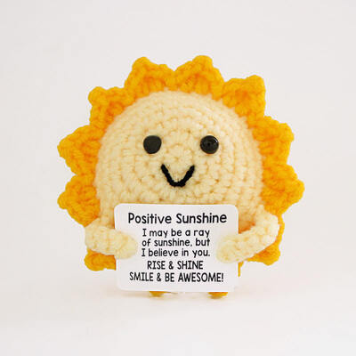 Harga yang bagus New Hot Sale ramah lingkungan buatan tangan Dukungan Emosi Matahari/Bulan Seni Rakyat Boneka Wol Crochet dengan Pola Tumbuhan untuk Ulang Tahun on line