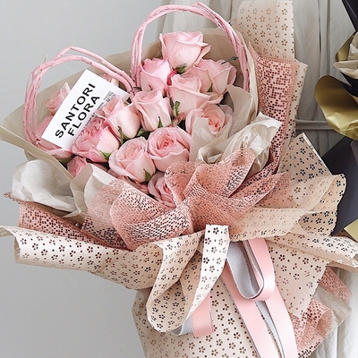 Harga yang bagus 50cm * 5Y Buket Bunga Plastik Pembungkus Poliester Natal Dekoratif Mesh Gulungan on line