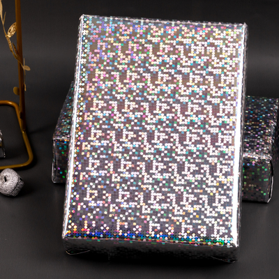 Harga yang bagus Hologram Design Laser Pattern Hadiah Membungkus Kertas Gulungan 72cm * 52cm on line